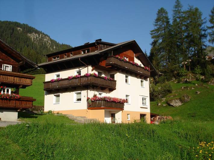 Ferienwohnung für 9 Personen, mit Balkon und Sauna, kinderfreundlich in Sankt Jakob in Defereggen - 4