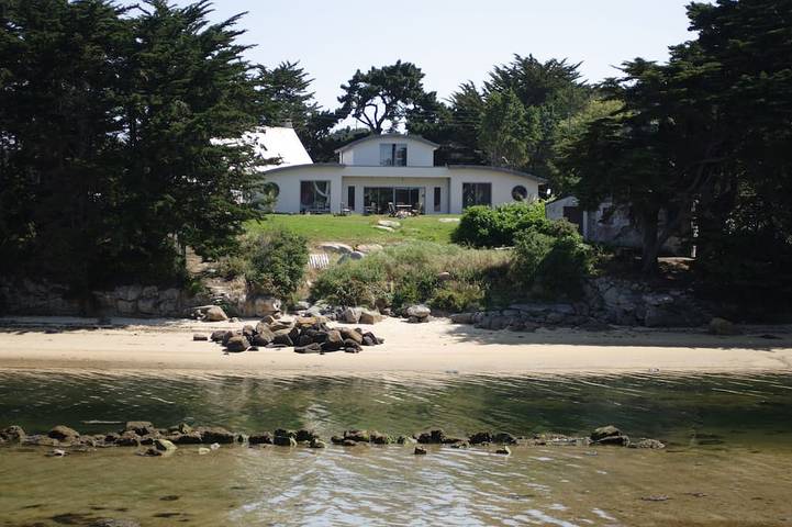 Location de vacances pour 8 personnes, avec Terrasse et Jardin dans Plage Penvern