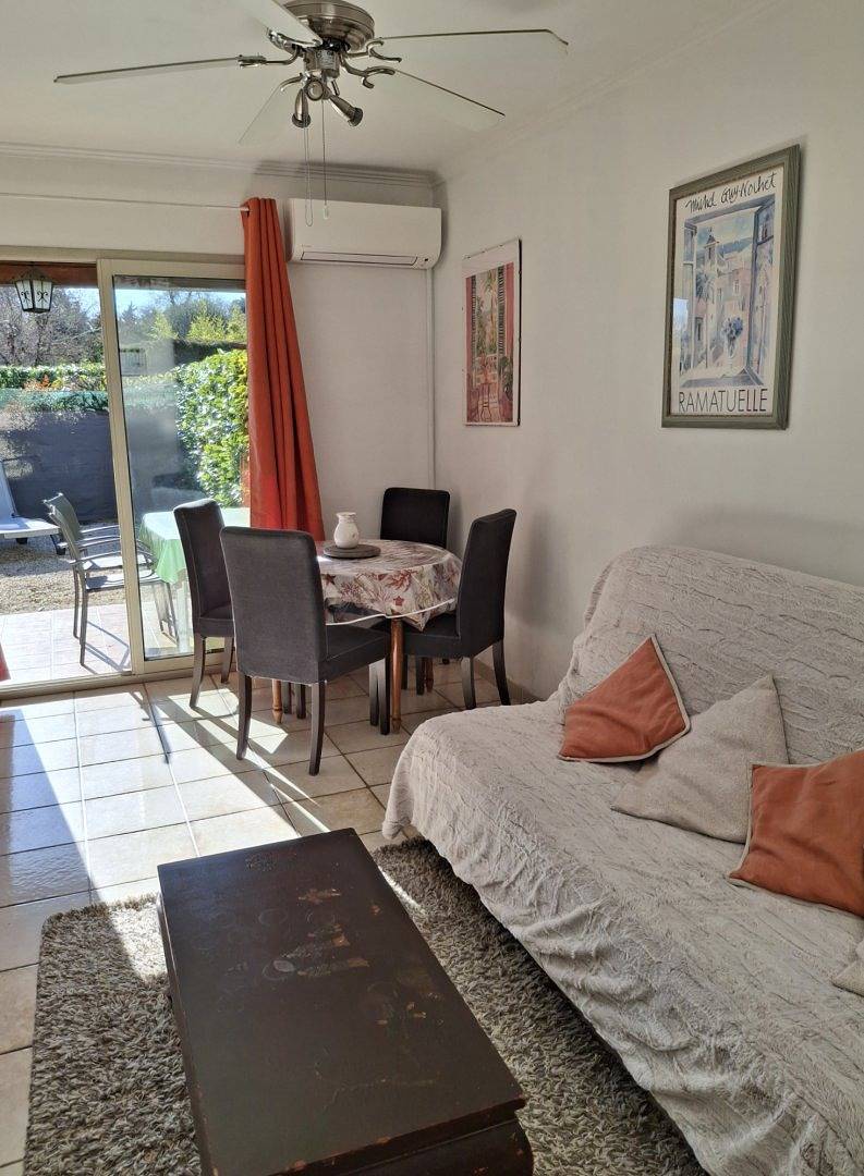 Appartement entier, 3 pièces dans belle propriété calme, Rdj clim Parking (Papillon) in Saint-Paul-de-Vence, Région de Cannes