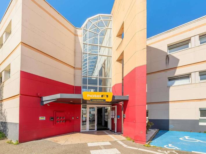 Hôtel pour 3 personnes à Ostwald - 2