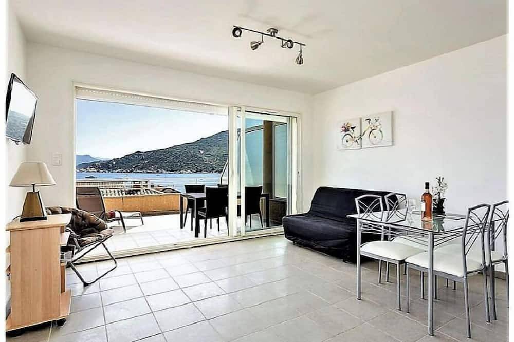 T3 Les pieds dans l'eau: sea view - Air-conditioned, equipped apartment - Golf Campomoro in Belvédère-Campomoro, Distrito de Sartène