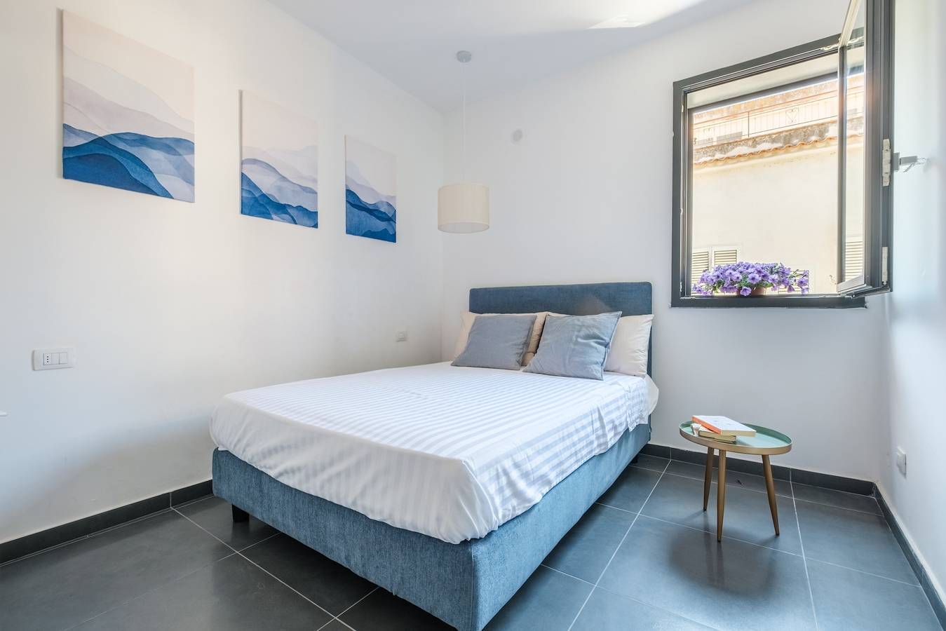 Casa Vacanze 'Ninai Sea Holiday Apartment' con balcone, Wi-Fi e aria condizionata in Furci Siculo, Provincia di Messina