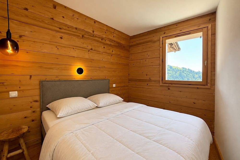 Appartement entier, Appartement avec parking, animaux Ok - 6 pers., vue montagne in Notre-Dame-de-Bellecombe, Région d'Albertville