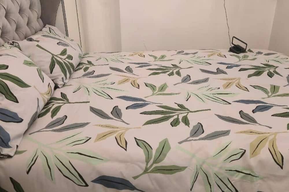 8 Guests - Free Parking - Full Equipped House in St Helens, Nordwestengland