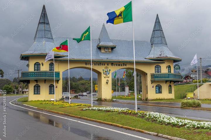Ferienwohnung für 2 Personen, mit Pool und Balkon - 1
