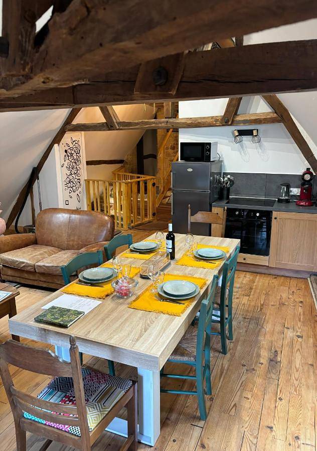 Gîte pour 4 personnes, avec vue, adapté aux familles dans Office De Tourisme De Sarlat Perigord Noir - 3