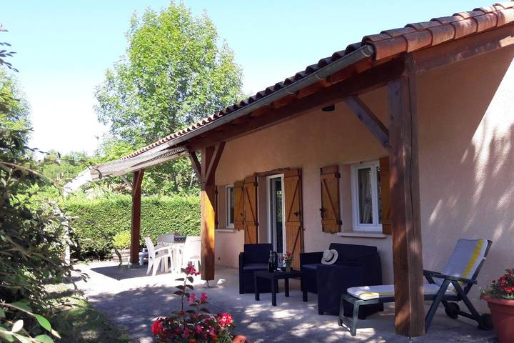 Ferienhaus für 6 Personen, mit Garten und Pool - 1