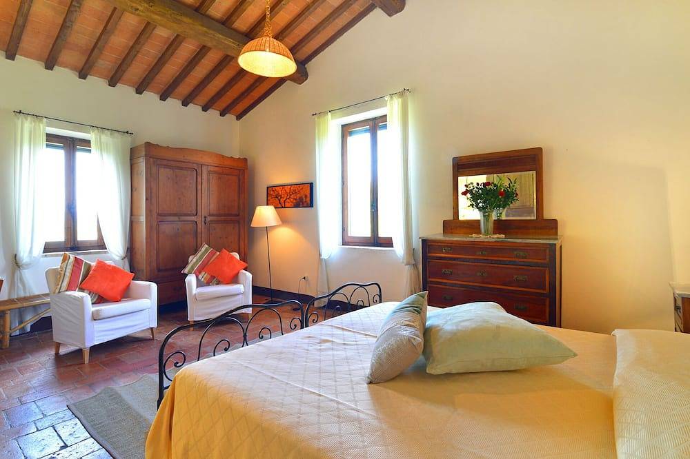 Piscina privada, a poca distancia de la ciudad, A / C, Wifi, degustación de vinos gratis. in Fabro, Provincia de Perugia