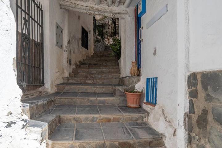 Entire apartment, Apartment 'La Trinchera' with Wi-Fi and Air Conditioning in Surroundings of Sierra Nevada, Güejar Sierra