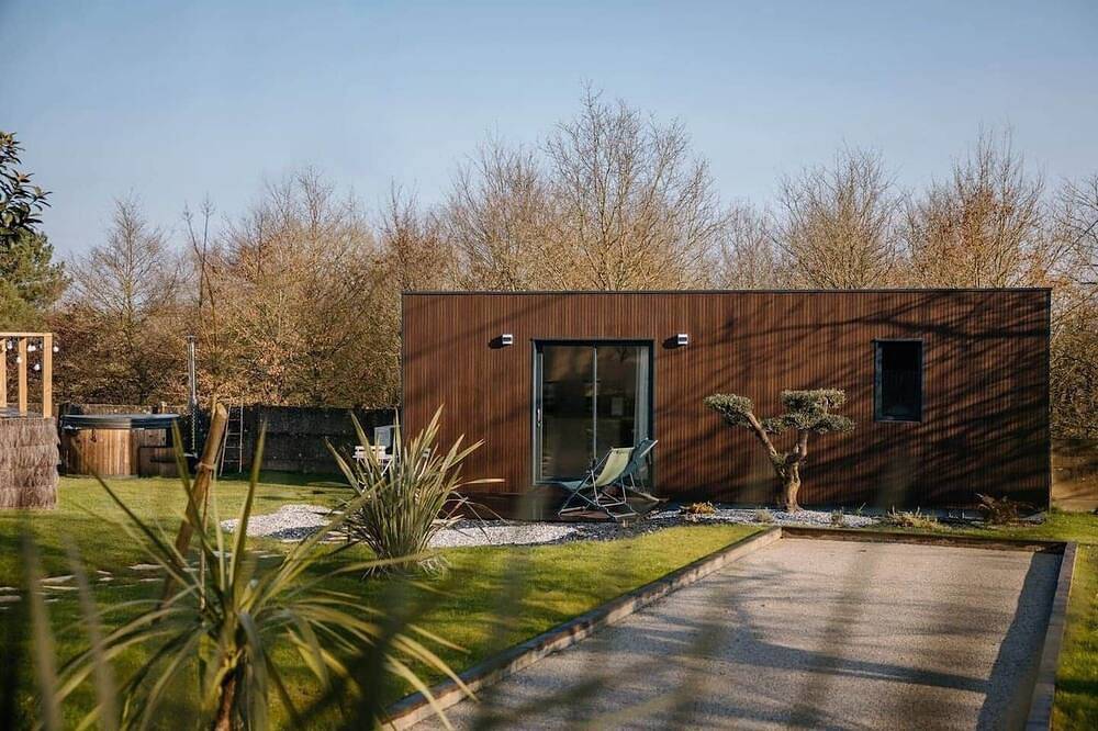 Lodge with pool access in Pancé, Redon und Umgebung