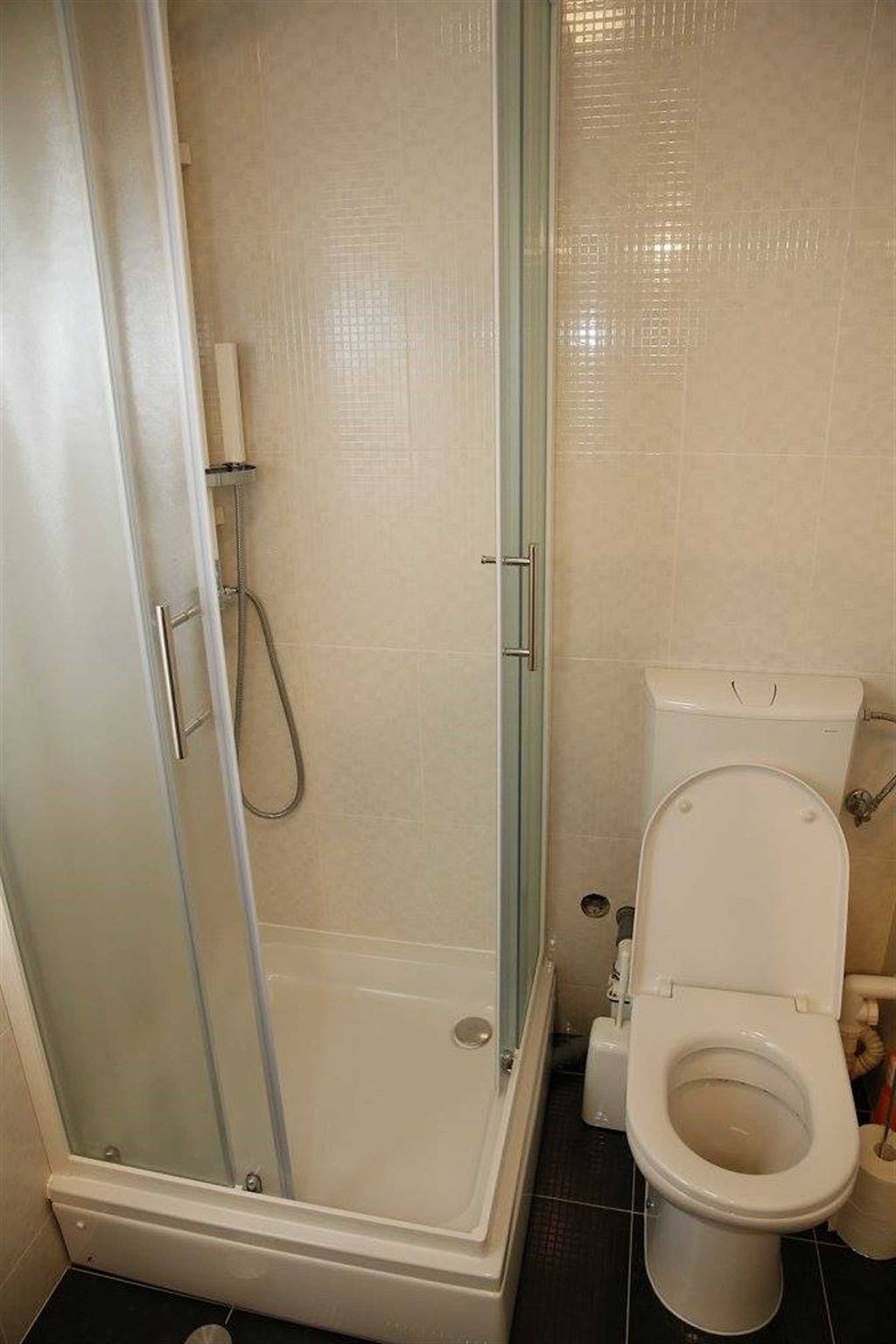 Apartamento inteiro, Apartment Željka 1, 2+0 studio basement in Vodice, Condado de Sibenik-Knin