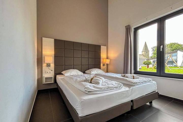 Villa für 8 Personen, mit Terrasse und Whirlpool sowie Garten und Sauna in Winterberg - 2