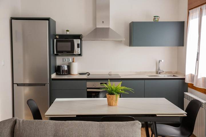 Location de vacances pour 6 personnes, avec vue et jardin à Valtierra - 4