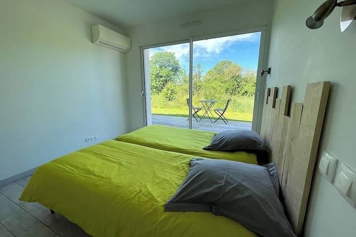 Gîte in the Marais Poitevin for 8 people, 4 bedrooms with private bathroom in Le Bourdet, Niort und Umgebung