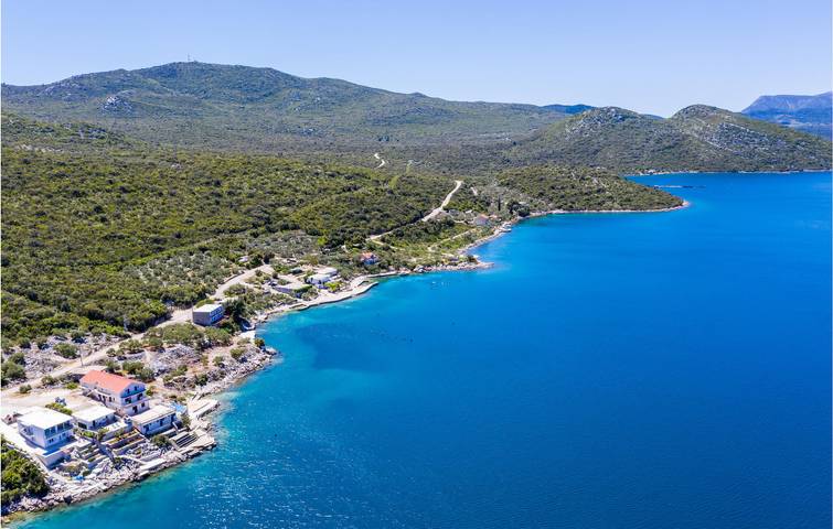 Ferienhaus für 6 Personen, mit Terrasse und Pool sowie Sauna in Kroatien - 4