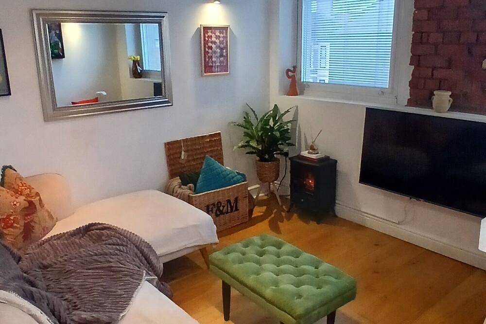 Entire apartment, Arty loft in central cardiff in Cardiff, Cardiff region