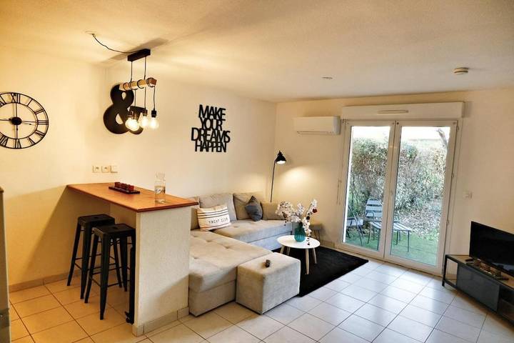 Appartement de vacances pour 2 personnes, avec jardin