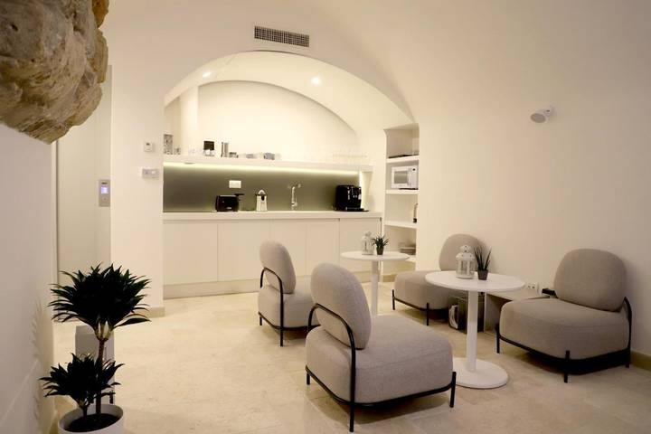 Maison d’hôte pour 2 personnes, avec balcon à Bari - 4