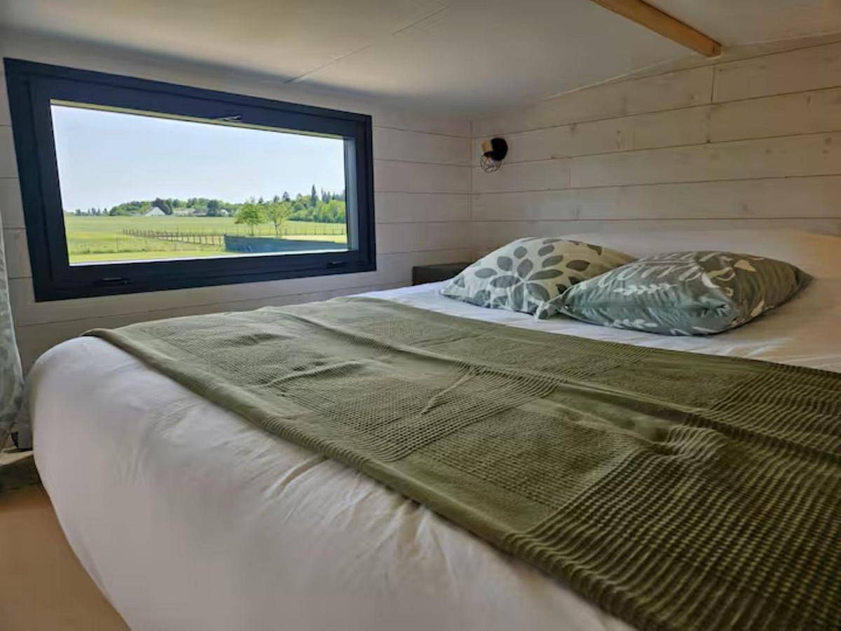 Tiny House avec Spa privatif in Boigny-sur-Bionne, Vallée de la Loire