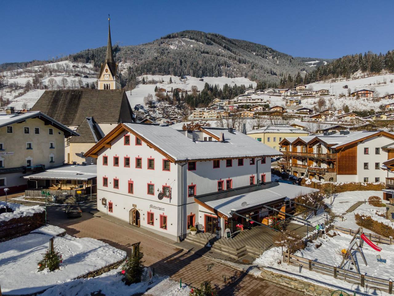Geheel appartement, Penthouse met dakterras en gedeelde wellness in Piesendorf, Kitzbüheler Alpen