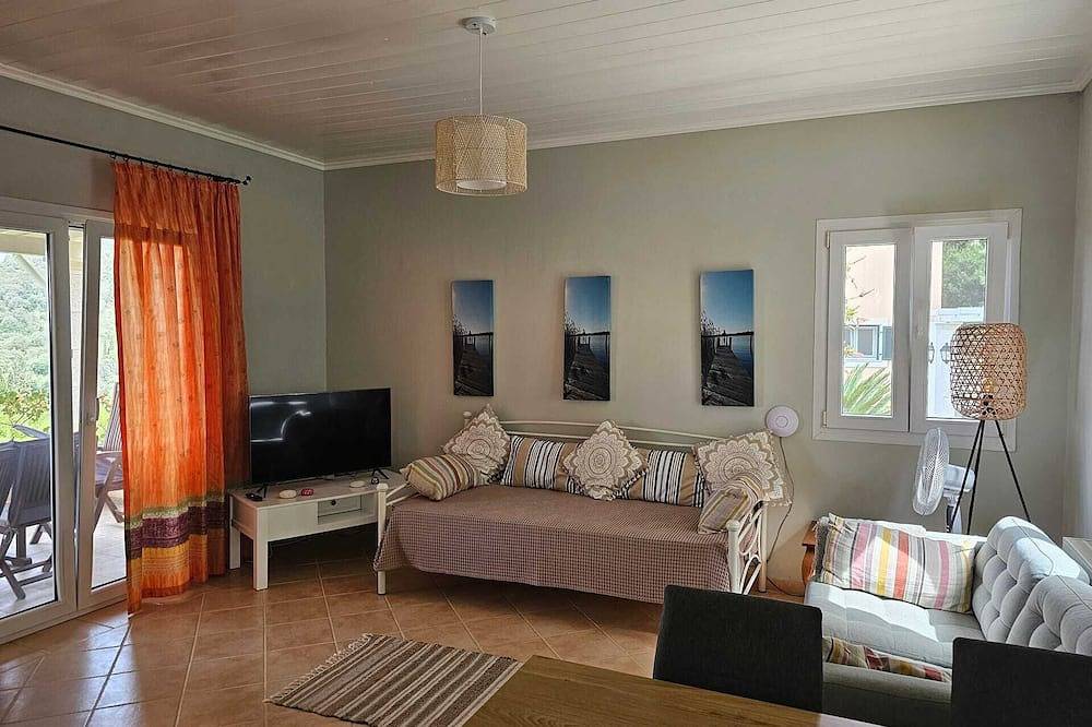 Villa Armonia B by Corfu Stay Solutions, Villa in Agios Georgios, Korfu