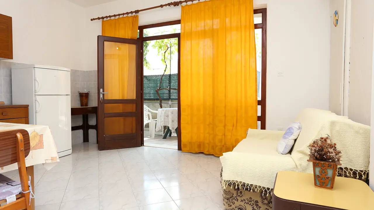 Ganze Ferienwohnung, Ferienwohnung für 6 Personen (50 m²) in Luka Dubrava in Dubrovnik-Neretva