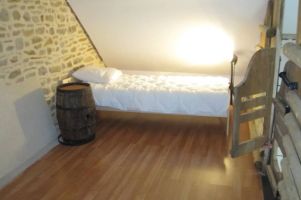 Maison Gite House Proximité Mont St Michel, Cancale, St Malo, Dinard, Dinan in Epiniac, Région de Saint-Malo