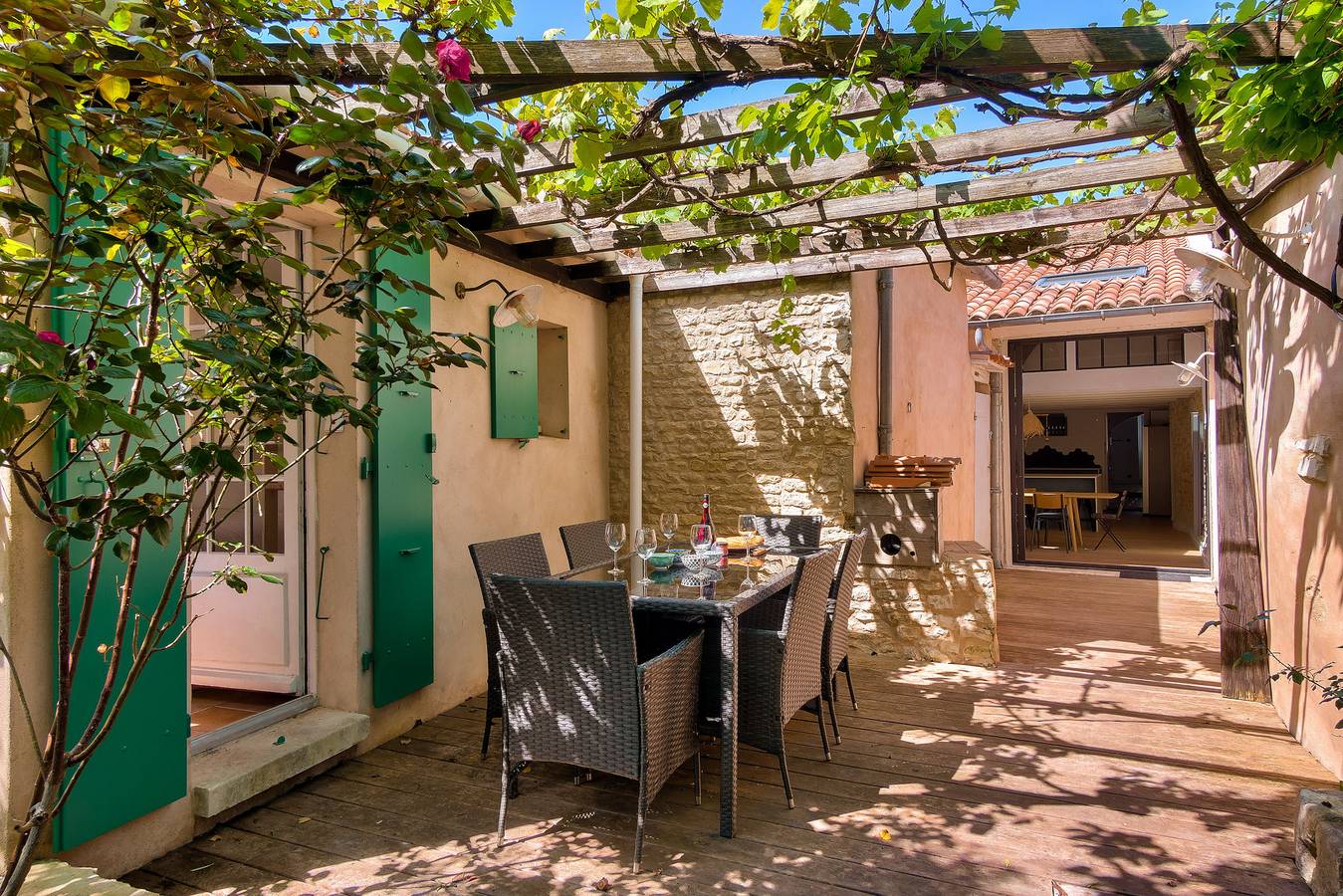 Belle maison avec  jardin ombragé pour 11 in Le Bois-Plage-en-Ré, Île de Ré