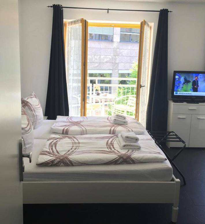 Ferienwohnung für 4 Personen, mit Balkon bei der Museumsinsel Berlin - 2