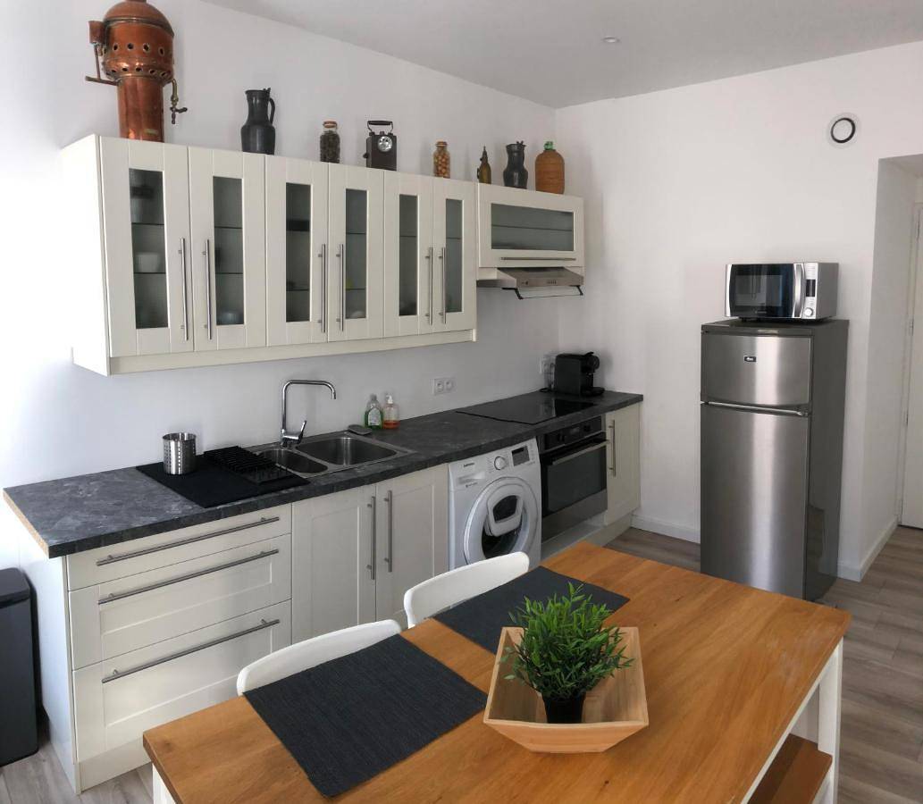 Appartement entier, Joli logement au centre de Trévoux in Trévoux, Ain