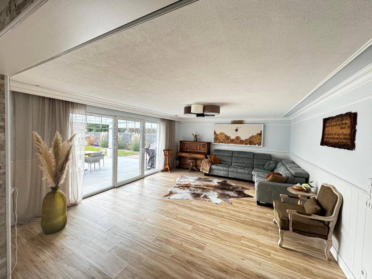 Ganze Wohnung, Two-Bedroom Apartment in Ebersbach an der Fils, Landkreis Göppingen