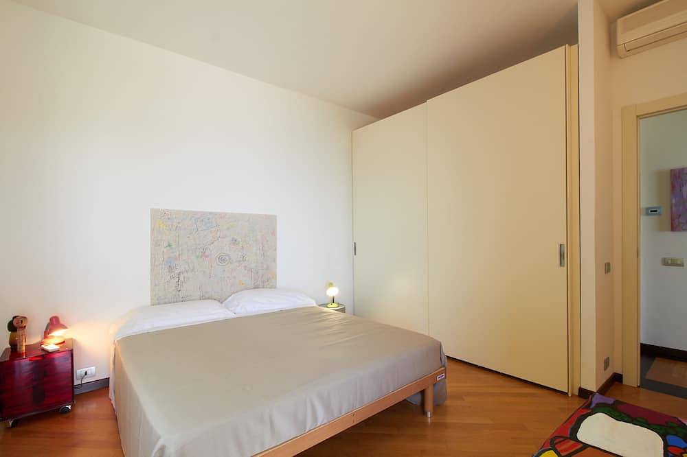 Luxusvilla mit Panoramameerblickpool in Noli, Riviera di Ponente