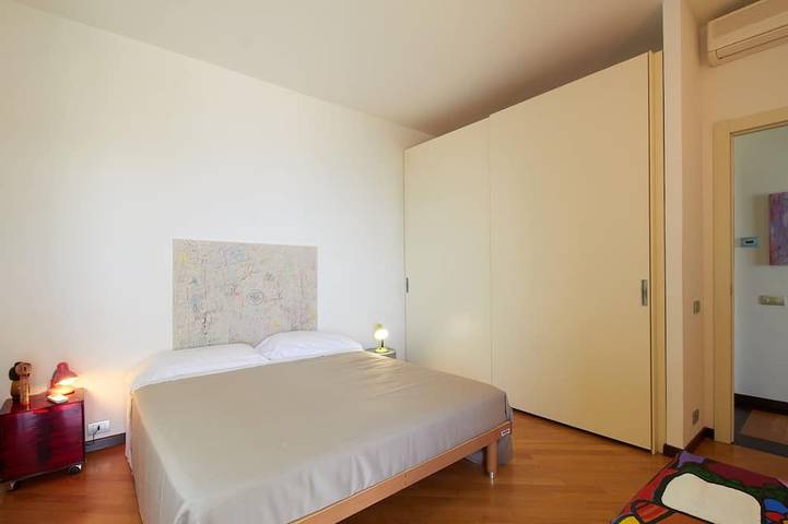 Location de vacances pour 9 personnes, avec jardin et terrasse, animaux acceptés à Noli - 3