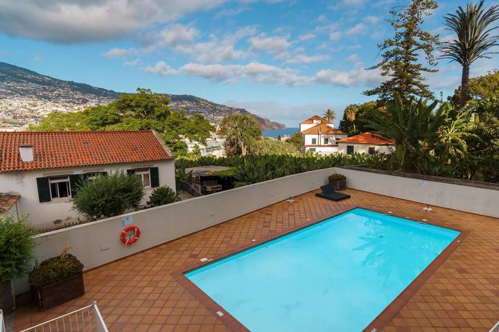 Apartamento de vacaciones para 4 personas, con balcón y piscina - 1