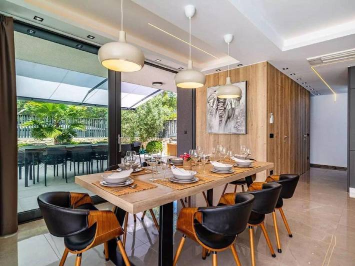 Villa für 8 Personen, mit Sauna und Garten auf Rab - 3