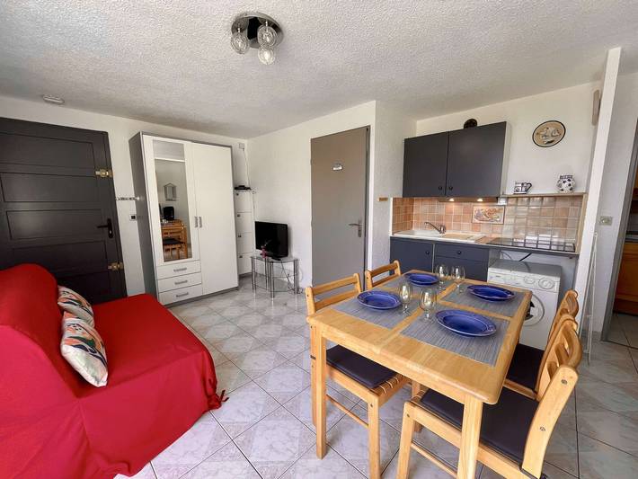 Gîte pour 4 personnes, avec terrasse dans Saint-Cyprien-Plage