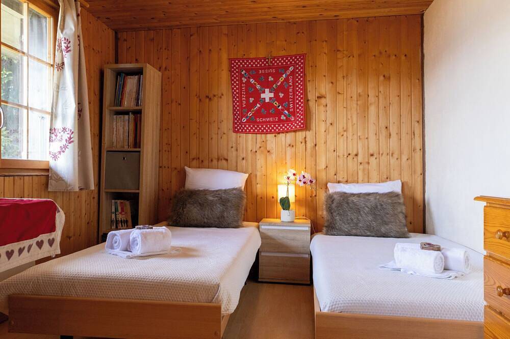Chalet Le Trèfle in Les Agettes, Walliser Alpen