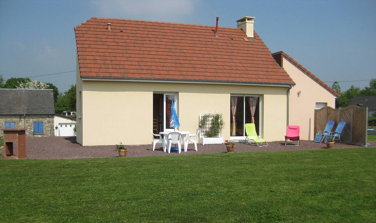 Proche plages débarquement, Gite pour 4 personnes in Vindefontaine, Région de Coutances