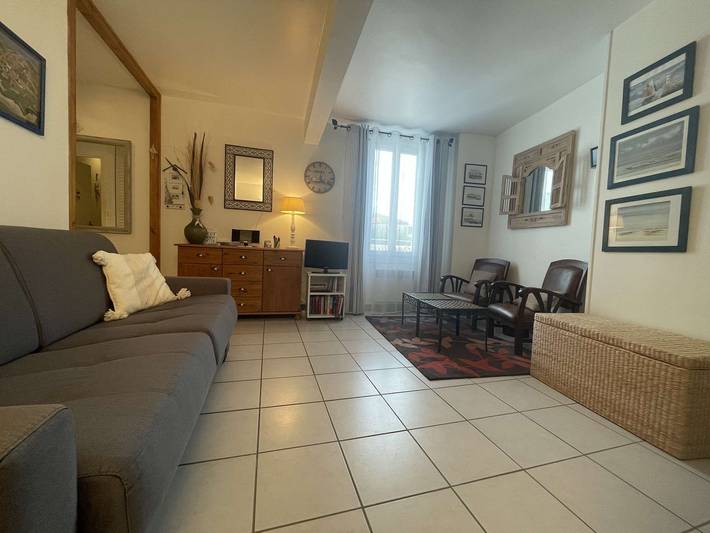 Apartamento entero, Estudio tranquilo en Saint-Martin-de-Ré cerca del puerto in Saint-Martin-de-Ré, Isla de Ré
