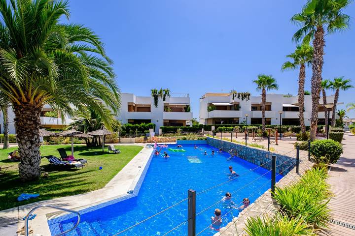 Casa vacanza per 6 persone a La Zenia