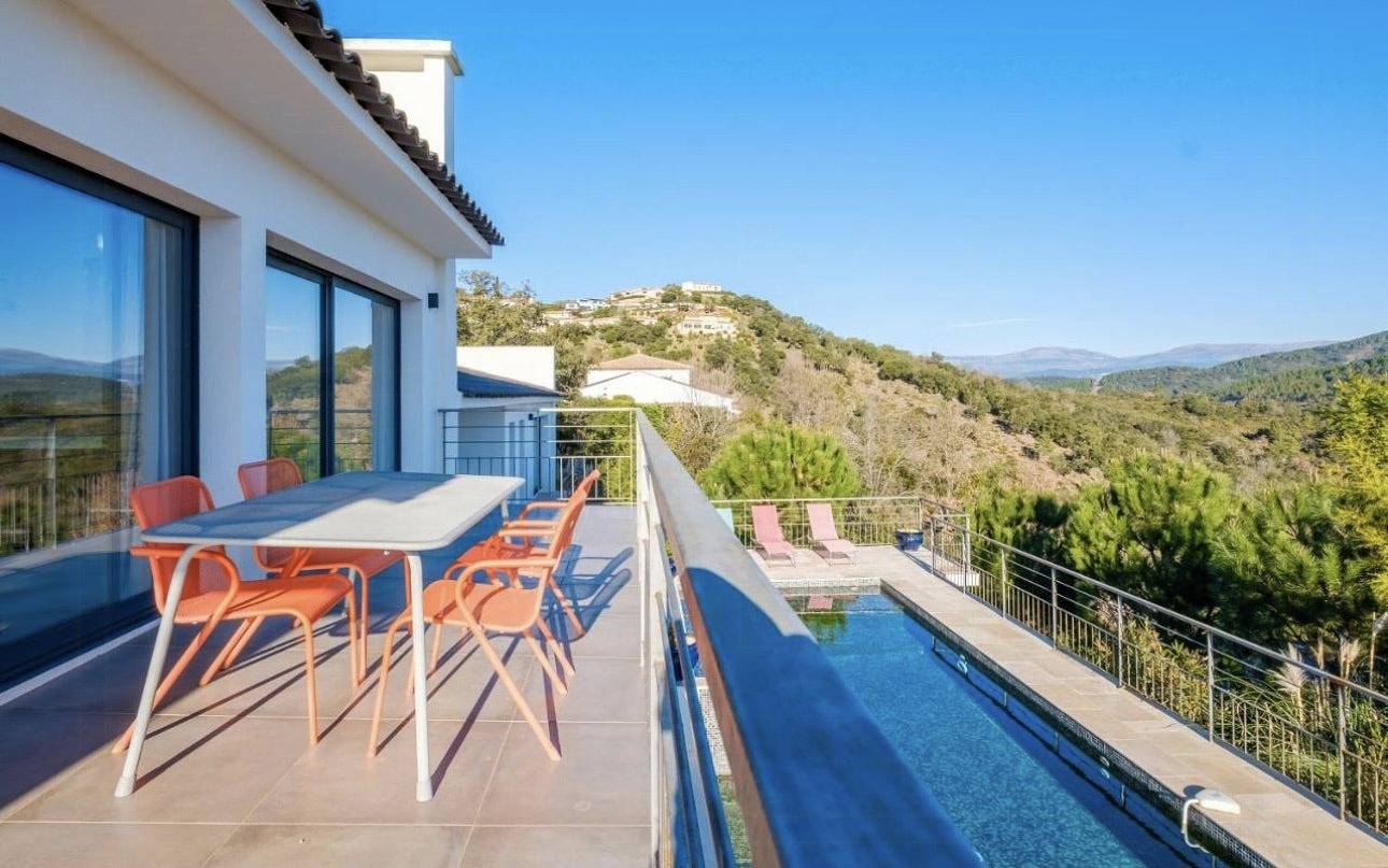 Villa mit Meerblick und Infinity-Pool in Les Adrets-de-l'Estérel, Massif de l'Esterel