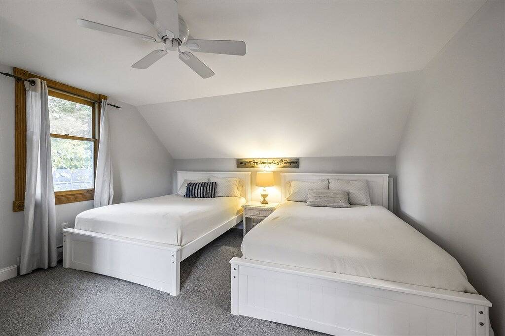 Walk to Downtown Ogt! in Ogunquit, York County