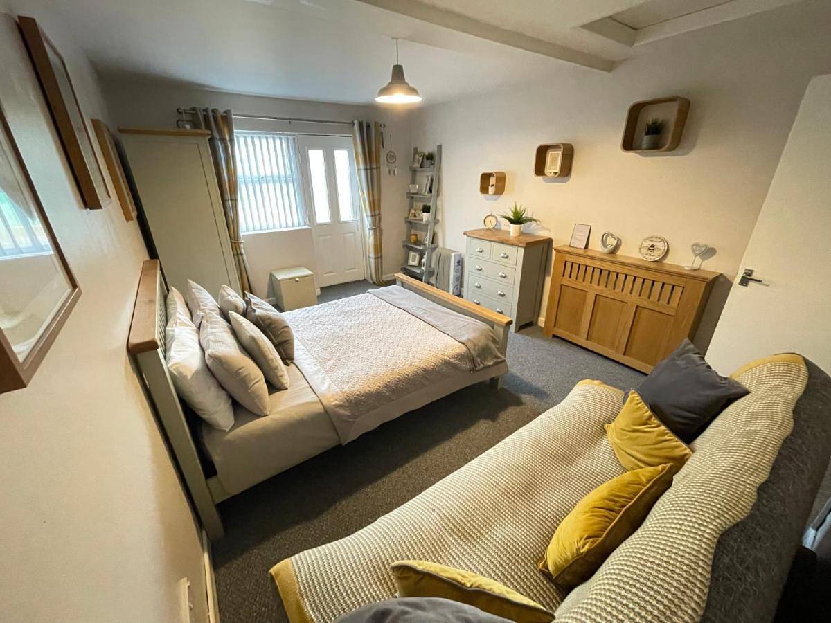 One-Bedroom House in Brecon, Brecon Beacons