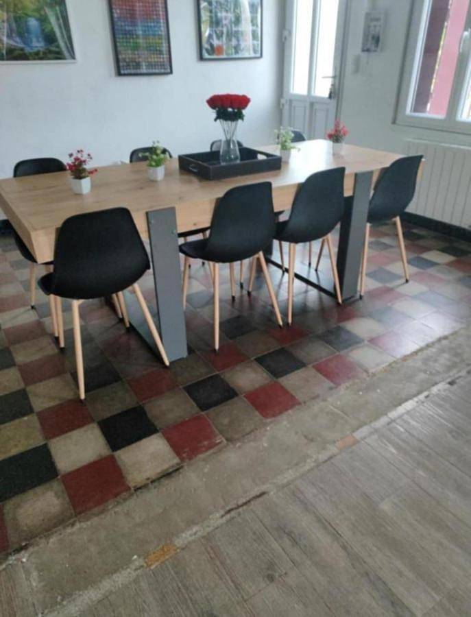 Gîte pour 3 personnes, avec jardin, adapté aux familles à Les Trois-Moutiers - 3