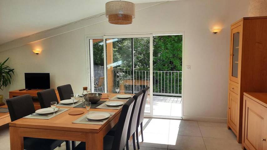 Chambre d’hôte pour 6 personnes, avec piscine ainsi que jardin et vue dans Hautes-Alpe - 2