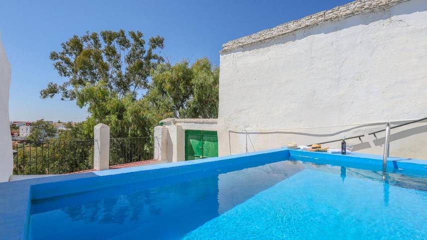 Casa rural para 10 personas, con piscina y terraza, Se admiten mascotas en Campiña Sur Cordobesa