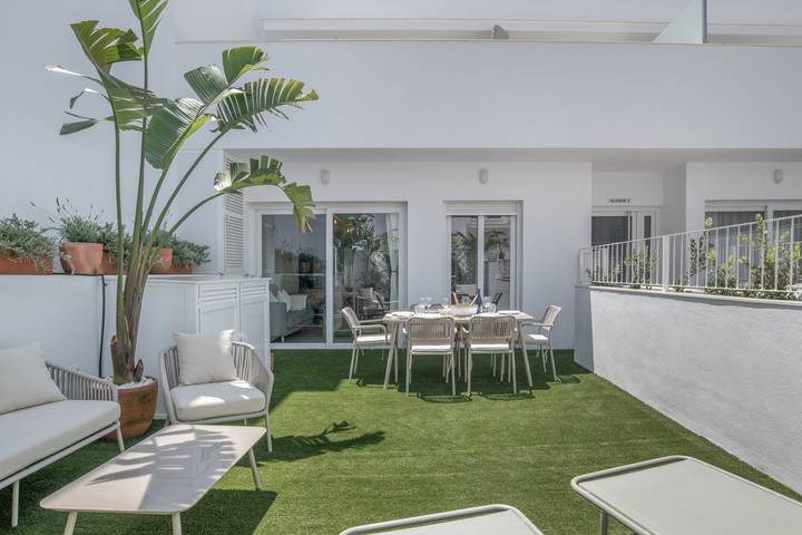 Ganze Wohnung, Apartment 'La Casa De Emilie – Nur Familien' mit Pool, WLAN & Klimaanlage in Conil de la Frontera, Costa de la Luz