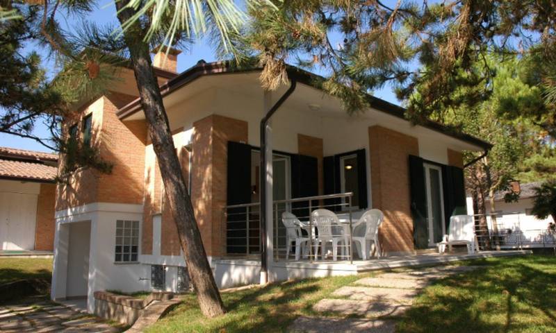 Villa per 7 persone, con panorama e giardino, con animali domestici a Lignano Sabbiadoro