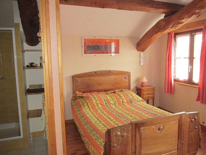 Location de vacances pour 2 personnes, avec jardin et terrasse à Montagny (Loire)