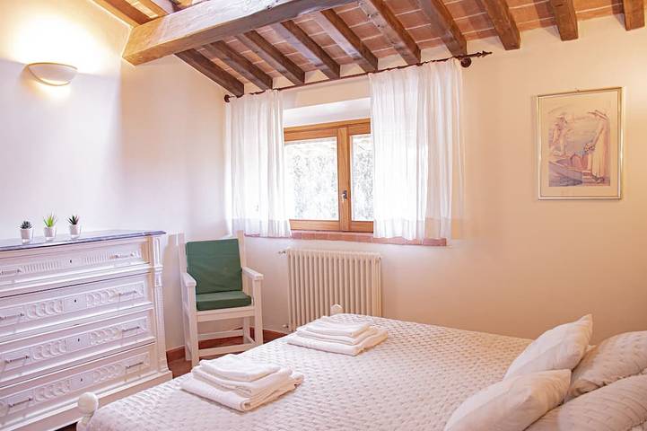 Apartamento entero, Fantástico apartamento de tres habitaciones frente al mar, a 30 metros para llegar a la playa. in Spiaggia di Rimigliano (San Vincenzo), San Vincenzo (Italia)